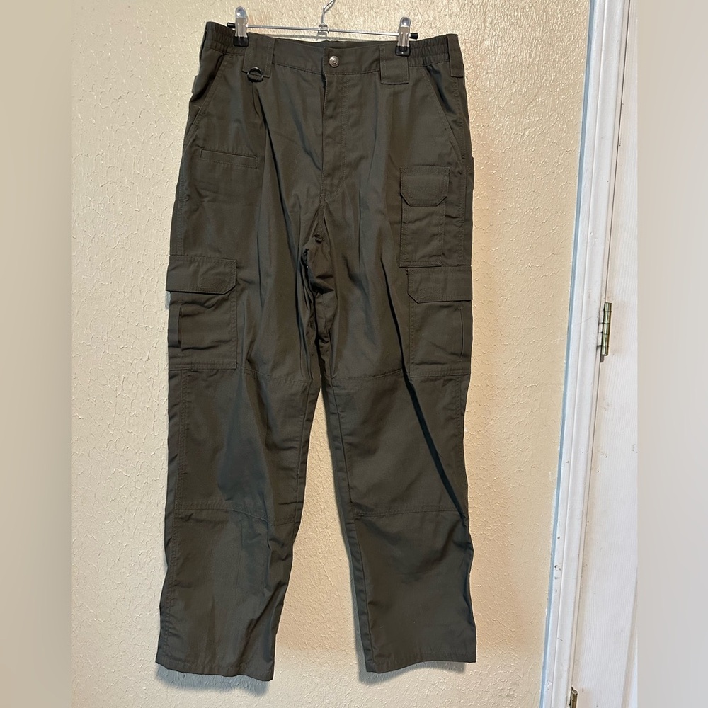 5.11 Tactical Men's‎ Lightweight Cargo Pants Size 32